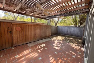 6103 Bullard Dr, Austin, TX 78757 - Photo 26
