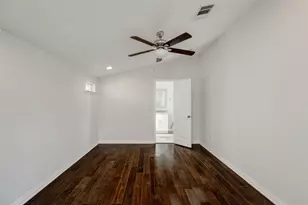 811 Gunter St, Austin, TX 78702 - Photo 22