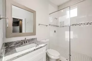 811 Gunter St, Austin, TX 78702 - Photo 24