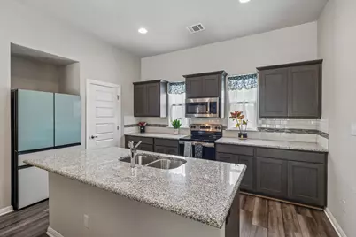 2701 Warren Cove, Lago Vista, TX 78645 - Photo 20