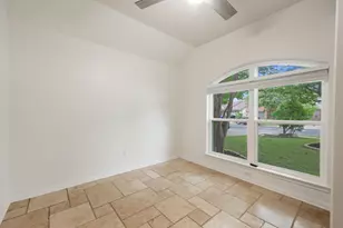 8113 Campeche Bay Pl, Round Rock, TX 78681 - Photo 8