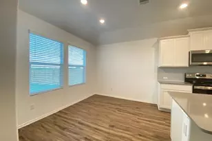 426 Bluejack Wy, Hutto, TX 78634 - Photo 4