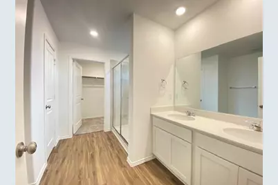 426 Bluejack Way, Hutto, TX 78634 - Photo 10