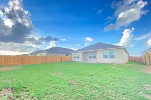 426 Bluejack Wy, Hutto, TX 78634 - Photo 12
