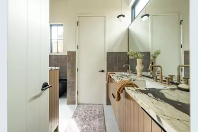 2015 Holland Avenue, Austin, TX 78704 - Photo 22