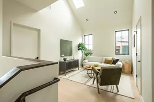 2015 Holland Ave, Austin, TX 78704 - Photo 26