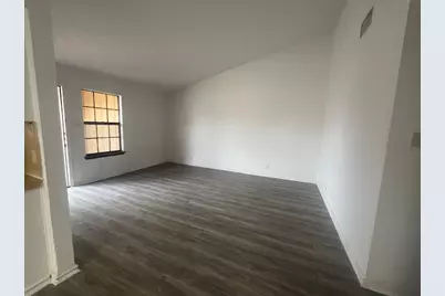 11308 Ptarmigan Drive #B, Austin, TX 78758 - Photo 6