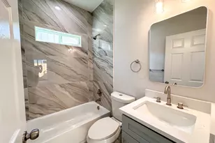 817 5th St, Lockhart, TX 78644 - Photo 16