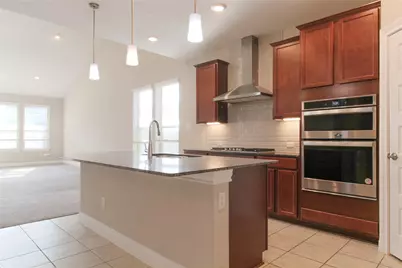 109 Yellow Thistle Cove, Georgetown, TX 78626 - Photo 4