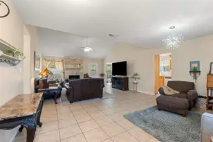 22305 Shotts Dr, Spicewood, TX 78669 - Photo 8