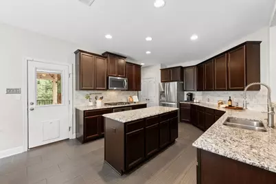 18404 Deleon Bayou Lane, Austin, TX 78738 - Photo 8