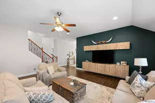 18404 DeLeon Bayou Ln, Austin, TX 78738 - Photo 4