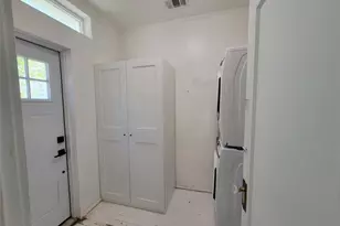 306 W 42nd St, Austin, TX 78751 - Photo 24