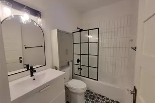 306 W 42nd St, Austin, TX 78751 - Photo 18