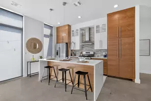 1205 W 49 1/2 St, Austin, TX 78756 - Photo 10