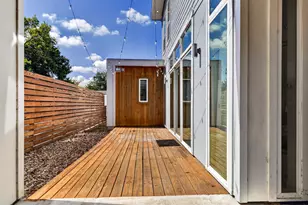 1205 W 49 1/2 St, Austin, TX 78756 - Photo 34