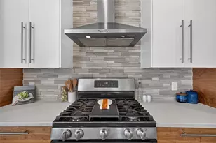1205 W 49 1/2 St, Austin, TX 78756 - Photo 14