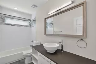 1205 W 49 1/2 St, Austin, TX 78756 - Photo 28
