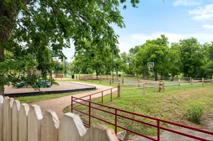 1408 Water Spaniel Way, Round Rock, TX 78664 - Photo 34