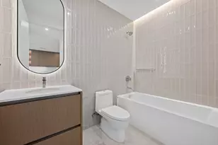 610 Davis St, Austin, TX 78701 - Photo 20