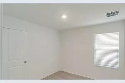 110 Schuenemann Way, Kyle, TX 78640 - Photo 14