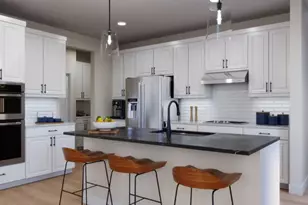 281 Langhorne Bnd, Liberty Hill, TX 78642 - Photo 2