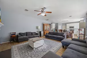 1517 Natural Bridge Ln, Pflugerville, TX 78660 - Photo 10