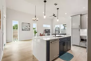 6313 Bristol Cir, Austin, TX 78723 - Photo 16