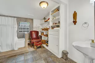 223 N Bishop St, San Marcos, TX 78666 - Photo 36