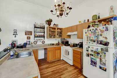 223 N Bishop Street, San Marcos, TX 78666 - Photo 20