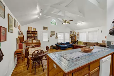 223 N Bishop Street, San Marcos, TX 78666 - Photo 32