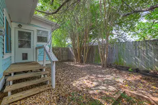 223 N Bishop St, San Marcos, TX 78666 - Photo 26