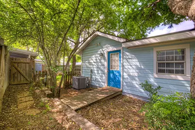 223 N Bishop Street, San Marcos, TX 78666 - Photo 38