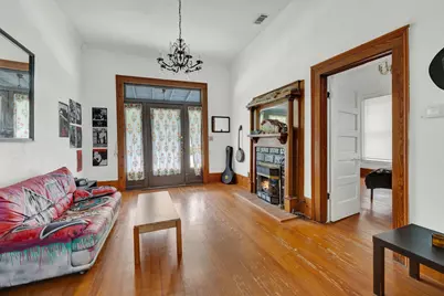 223 N Bishop Street, San Marcos, TX 78666 - Photo 2
