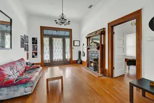 223 N Bishop St, San Marcos, TX 78666 - Photo 2