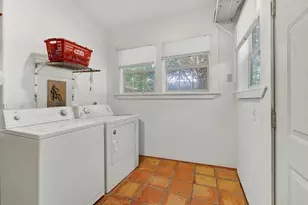 223 N Bishop St, San Marcos, TX 78666 - Photo 24