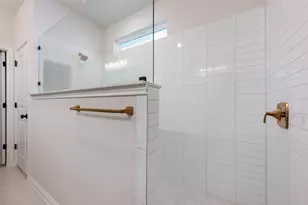 261 Crater Lk Dr, Dripping Springs, TX 78620 - Photo 26