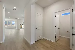 261 Crater Lk Dr, Dripping Springs, TX 78620 - Photo 6