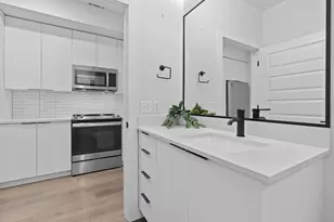 2220 Webberville Rd, Austin, TX 78702 - Photo 18