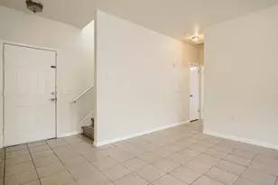 6102 Reicher Dr, Austin, TX 78723 - Photo 4