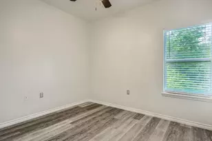 6102 Reicher Dr, Austin, TX 78723 - Photo 22