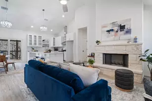 105 E Keomuku Ln, Bastrop, TX 78602 - Photo 8