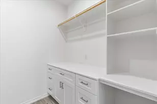 105 E Keomuku Ln, Bastrop, TX 78602 - Photo 16