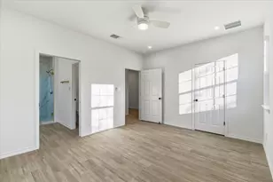 105 E Keomuku Ln, Bastrop, TX 78602 - Photo 14