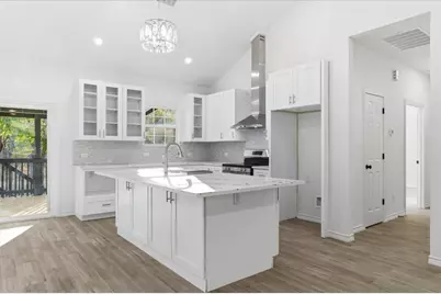 105 E Keomuku Lane, Bastrop, TX 78602 - Photo 4