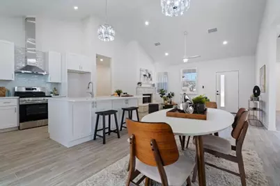 105 E Keomuku Lane, Bastrop, TX 78602 - Photo 6