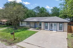 312 Holcombe Dr, Lexington, TX 78947 - Photo 32