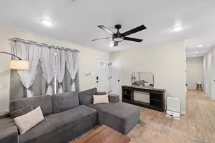 312 Holcombe Dr, Lexington, TX 78947 - Photo 8