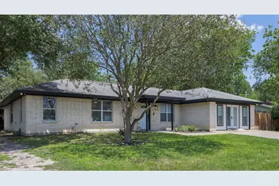 312 Holcombe Drive, Lexington, TX 78947 - Photo 2