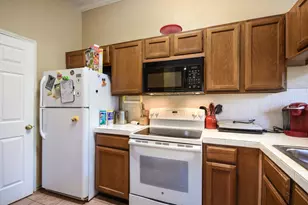 2802 Nueces St, Austin, TX 78705 - Photo 12